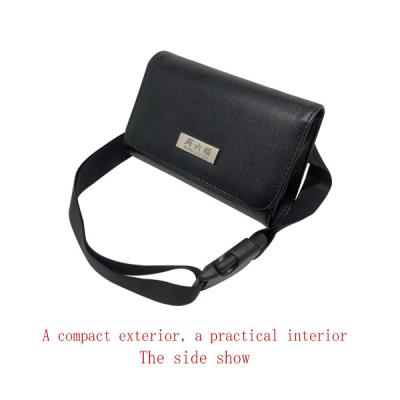 China Black Pic Show PU Leather Waist Belt Bag 15*12*3cm for sale