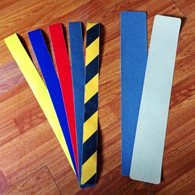 China Peel And Nail Safety Walking Non Slip Harzard Grip Tape For Safety Walking for sale