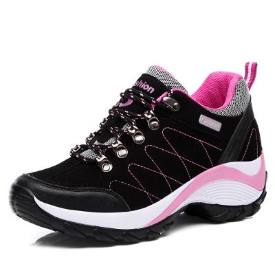 China New Fashion Waterproof Walking Women's Sneakers Comfortable Running Flat Sports Shoes Flat Platform Slip On Women for sale