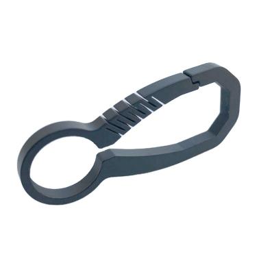 China New Titanium Key Chain EDC Tool Multifunctional Outdoor Camping Staple Hook For Key Chain Ring Staple for sale