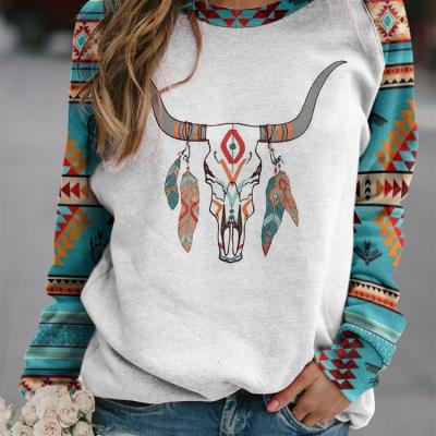 China 2021 New Arrival Retro Breathable Ethnic Style Print Shoulder Sleeve Collar Hoodie Round T-shirt for sale