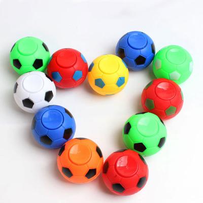 China 3-12 years old toy spinner football spinners toy for kids relaxing noise toys for sale