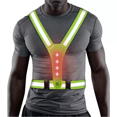 China Alarm High Visibility Adjustable Resilient Runner Vest Water Proof LED Night Safety Reflective LED Warning Light Running Vest for sale