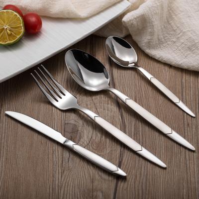 China Factory Wholesale Viable Stainless Steel Silver Flatware Reusable Cutlery Set for sale