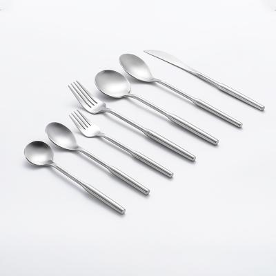 China Viable Promotion Loose Matt Metal 7pcs Thin Handle Cutlery Set Stainless Steel Flatware For Wedding Banquet for sale