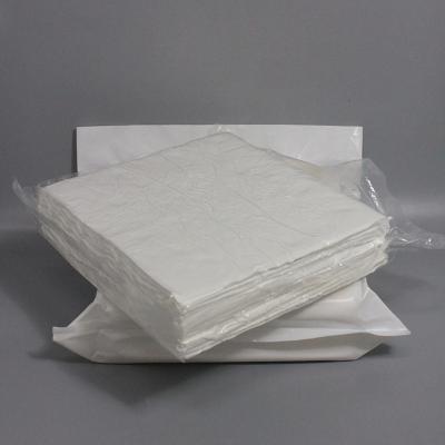 Chine essuie-glace de nettoyage de Cleanroom de Microfiber de polyester de 9*9 100pcs 110g pour la lentille photographique à vendre