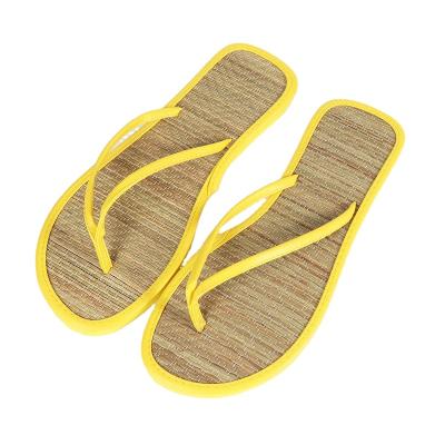 China Superstarer Anti-Slippery Fashion Yellow Beach Shoes OEM ODM Durable Custom Logo Flip Flop Slipper for sale