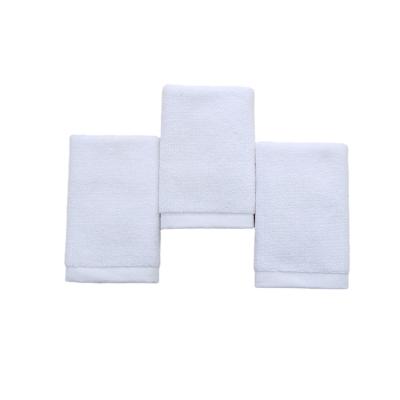 China High Quality Sustainable 100g 120g 150g Cotton Towels 21 Strand Bath Towel With Customized Logo And Pattern for sale