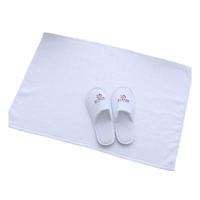 China Custom Made Safe Non Slip Non Slip Floor Towel Bathroom Floor Blanket Cushioned White Bath Mat Non Skid for sale