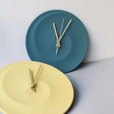 China Antique Style Simple Design Digital Nordic Home Decorative Concrete 3D Wall Clock for sale