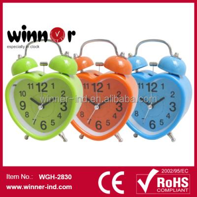 China Vibrating bedroom alarm clock, alarm clock for deaf and running alarm clock for sale