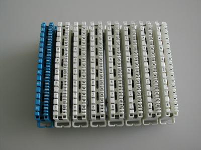 China Digitus Keystone Modul / Cat5e Module Fit Fiber And Fiber Optic Adapter YH6004 for sale