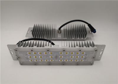 China 8500lm Led Lamp Module , 298 * 70 * 49.5mm DC48 - 61V Industrial Led Module For Street Light for sale