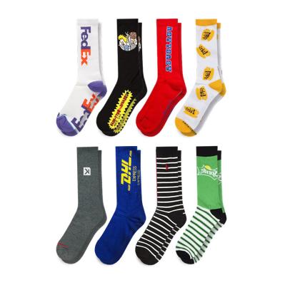 China QUICK DRY High Quality Design Cotton Custom Embroidered Print OEM Socks Embroidery Logo To Customize Custom Logo Sports Mens Socks for sale