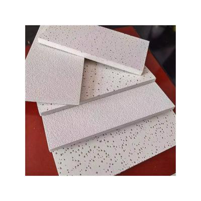 China Traditional Reliable Reputation Thermal Insulation Particle Board Mineral Wool Ceiling Tile for sale