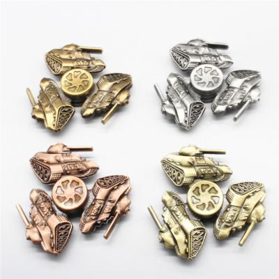 China Manufacturer Anti Stress Metal Blinking Toy Zinc Alloy Tank Gun Gyro Shaped Hand Spinner for sale