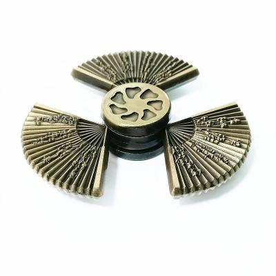 China FLASHING 2022 Hot Selling Professional Kids Toys Metal Gyroscope Fingertip Fidget Spinner for sale