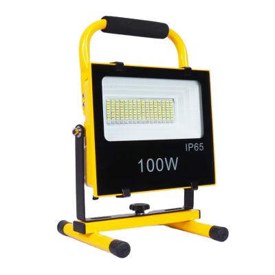 China Sports Stadiums 100w Convenient Rechargeable Colorful Outdoor Decorative PCB Spotlight IP65 Led Flood Light 50w 200w With Stand Cover Home for sale