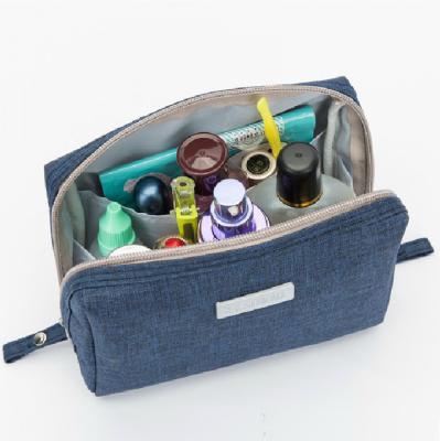 China Vintage Travel Wash Handbag Waterproof Makeup Bag Storage Cosmetic Bag for sale