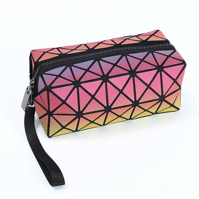 China Multifunctional Portable Travel Makeup Storage Bag Lattice Lipstick Wash Storage Star Anise Waterproof Lady Bag for sale