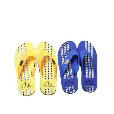 China Fashion Trend 2022 Summer Men's Slippers New Style Warm Outdoor Beach Slippers Custom Made Comfort Flip Flops Casual Slippers for sale