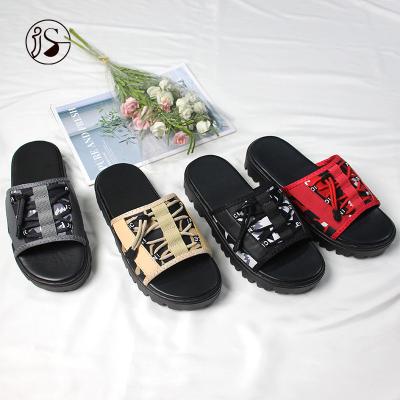 China Fashion Trend Soft Comfortable Massage Man Slipper Wear Resistant Unique Sandal Slides Shoes Slippers Slipper Man for sale