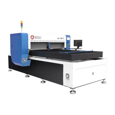 China Fascinating Price High Precision 600w CNC Laser Cutter Automated Loading Photo Frame Cutting Machine for sale