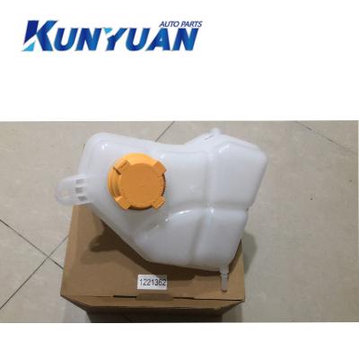 China Auto Parts Expansion Tank Water Reservoir 2S61-8K218-A 1221362 For Ford Fiesta 2002-2008 STANDARD for sale