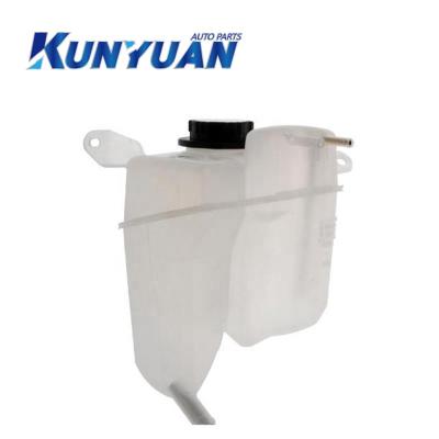 China Auto Parts 5W4Z8A080AA Expansion Tank Water Tank For FORD THUNDERBIRD/LINCOLN STANDARD for sale