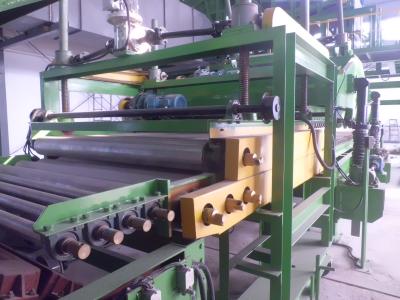 China Pu Rockwool Productielijn 2000mm Sandwichcomité die Machine maken Te koop