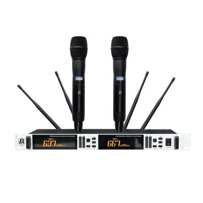 China Plastic Dual Channel Microphone Mic Wireless Microphone System For Live Sound UHF Karaoke for sale