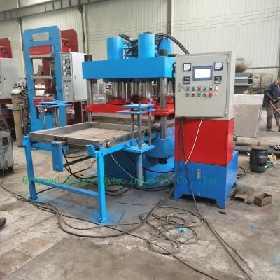 China Piso Mats Rubber Tile Making Machine del gimnasio del rompecabezas que entrelaza 250m m en venta