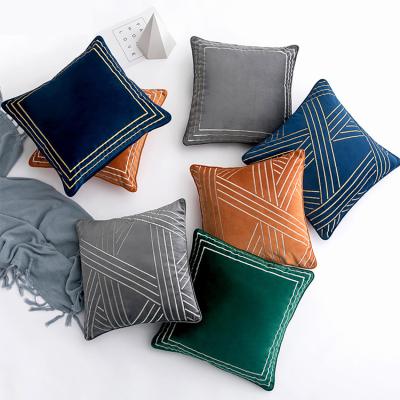 China 2021 New Design Nordic Luxury Home Decoration Vintage Velvet Cushion Cover PORTABLE for sale