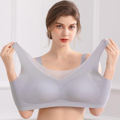 China Plus Size Ventilation Square Collar Vest Workout Ice Silk Invisible Soft Seamless Yoga QUICK DRY Sleep No Trace Shockproof Bra for sale