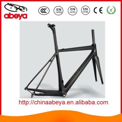 China Road Bikes Super Lightweight Full Carbon Road / Racing Bike Frame for sale