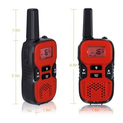 China Easy Operation POC Walkie Talkie R8 POC Red Customizable Radio Walkie Talkie Multicolor Speaker Channel GPS for sale