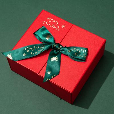 China Reused Custom Logo Luxury Christmas Candy Apple Box Wholesale Exquisite Christmas Gift Materials Packing Box Low Price for sale