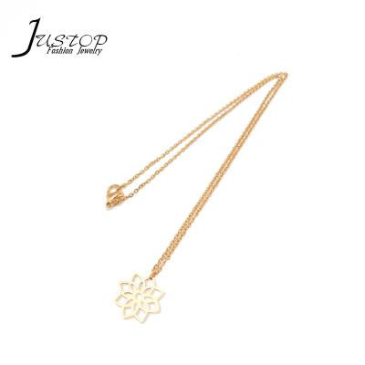 China Environmental Friendly Minimalism Flower Design Pendant Stainless Steel Gold Plated Chain Necklace for sale