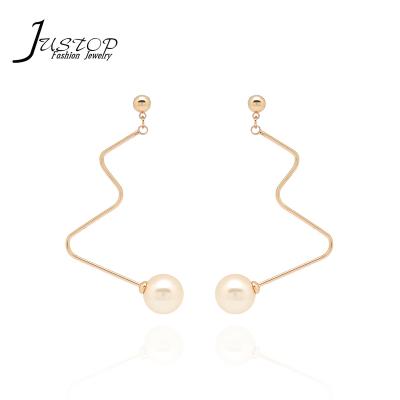 China Environmental Friendly New Style Curved Wavy Earrings Long Bead Earrings For Women for sale