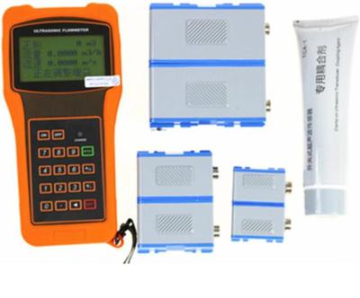 China 15mm Rohr-elektronisches Wasserstrom-mit Ultraschallmeter 32m/S flammhemmend zu verkaufen