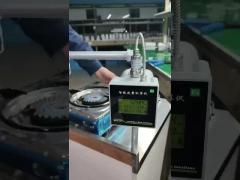 Roots flow meter