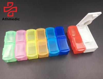 China 2021 Weekly Detachable PP+ABS Athmedic Food Grade Pill Box With Cutter for sale