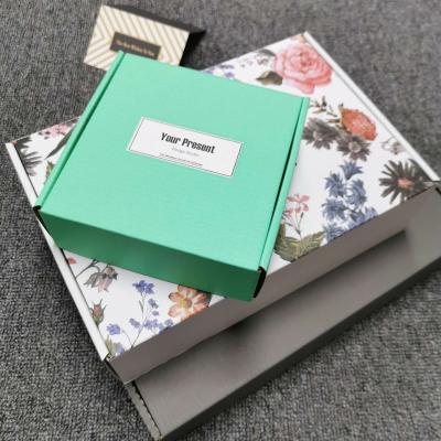 China Small Die Cut Mailing Box Recycled Materials Flat Pack Folding Corrugated Mailing Corrugated Aircraft Box for sale