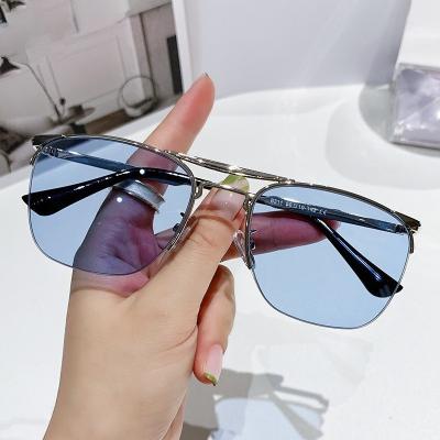 China Fashion Sunglasses Zowensyh Black girls square double bar photochromic blue anti reflective verres photochromiques computer glasses anti blue light for sale