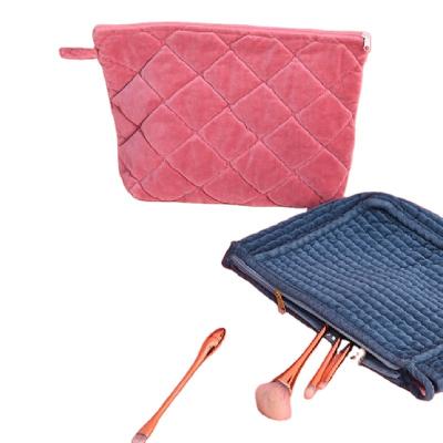 China C2U Washed Out Portable Makeup Bag For Women And Girls Cosmetic Traveling Organizer Bags for sale