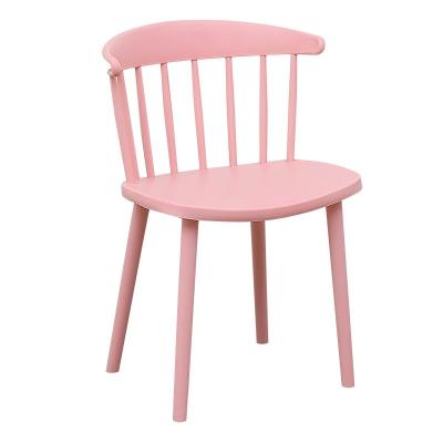 China Durable Easy To Clean Mold Injection Plastic Outdoor Dining Chair PP Stackable Colorful Beach Chair for sale