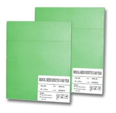 China Película sensible verde de X Ray para los huesos y el examen suave los 25x30cm del tejido en venta