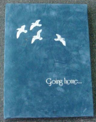 China Peaceful Dove Going Home Funeral Memorial Books Ceremony  Register for sale