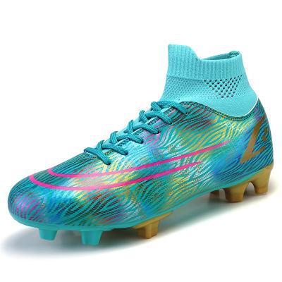 China Soft Soccer Rubber Boots SIZE 35-45 Outdoor Sport Professional Shoes Breathable Comfortable Outdoor Soccer Cleats for sale