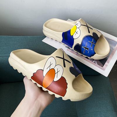 China Durable Luxury Brand Slippers Casual Slipper EVA Cartoon Shoes Indoor Graffiti Women Slippers Bedroom Beach Slippers for sale